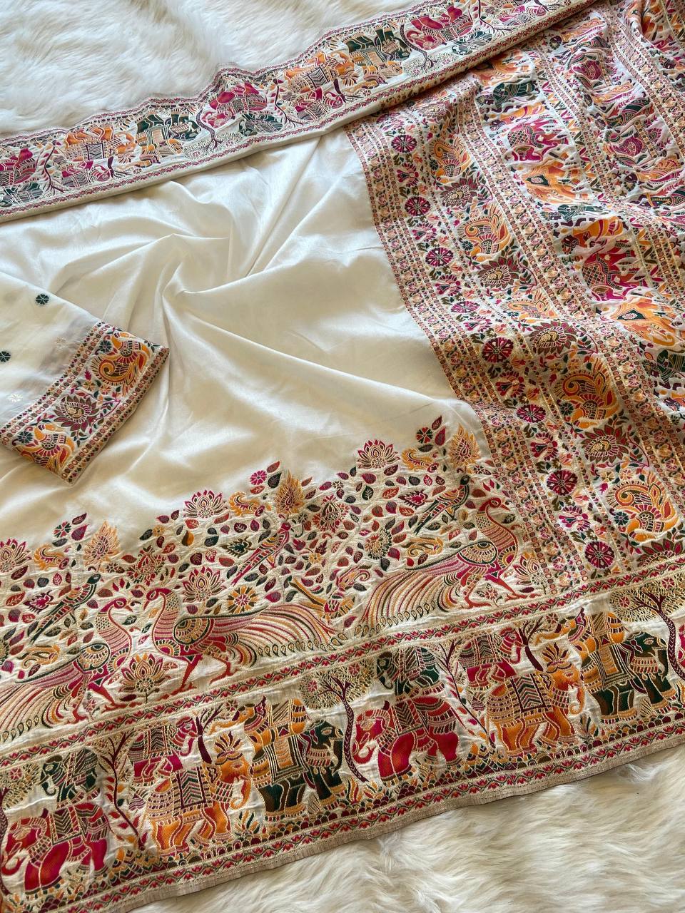 Pure Hand Weaving Cream Color Kalamkari Saree