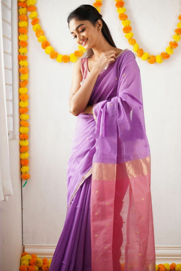 Woven Banarasi Saree with Contrast Border